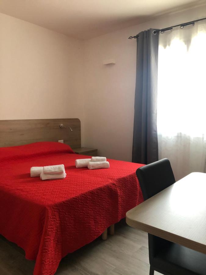 Affittacamere Su Caboni Tortolì Exterior foto